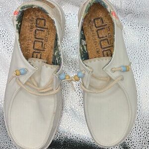 Hey Dude Women's Light Tan Shoes, Wendy Style, size 7